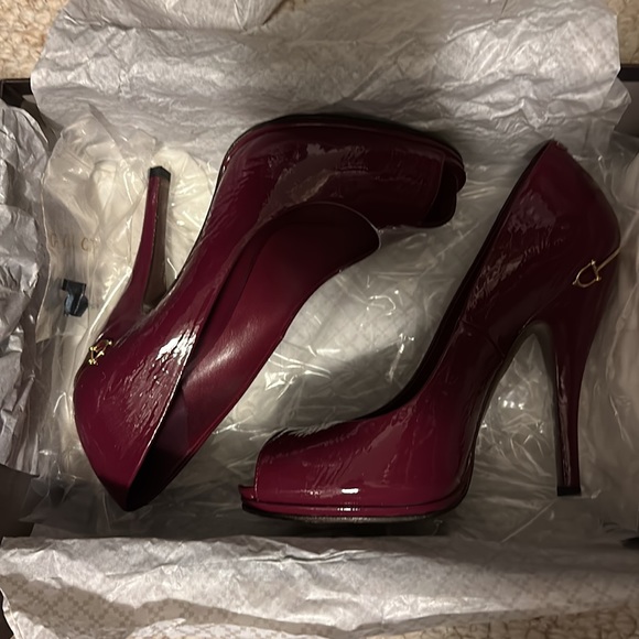 Authentic Gucci heels, Excellent condition, Very comfortable! - Picture 6 of 8